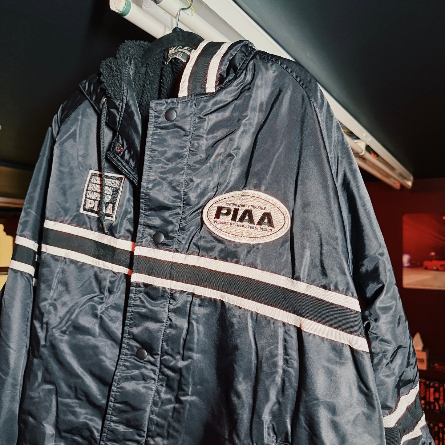 PIAA Bench Coat (Large)