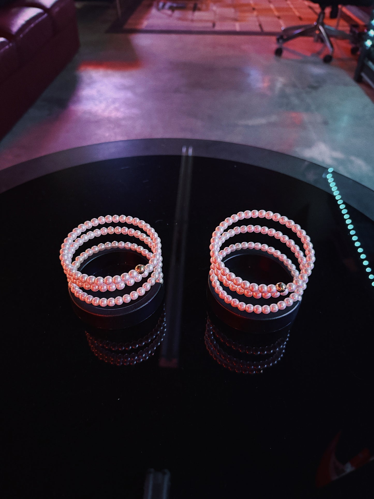 Vintage Pearl Drink Holders (Pair)