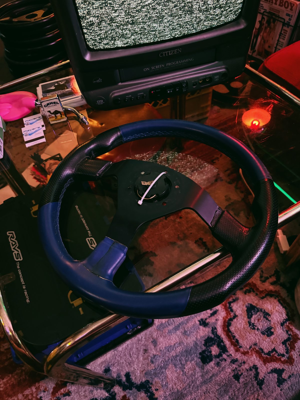 Victoria G-02 Steering Wheel w/ Horn Button (350mm)