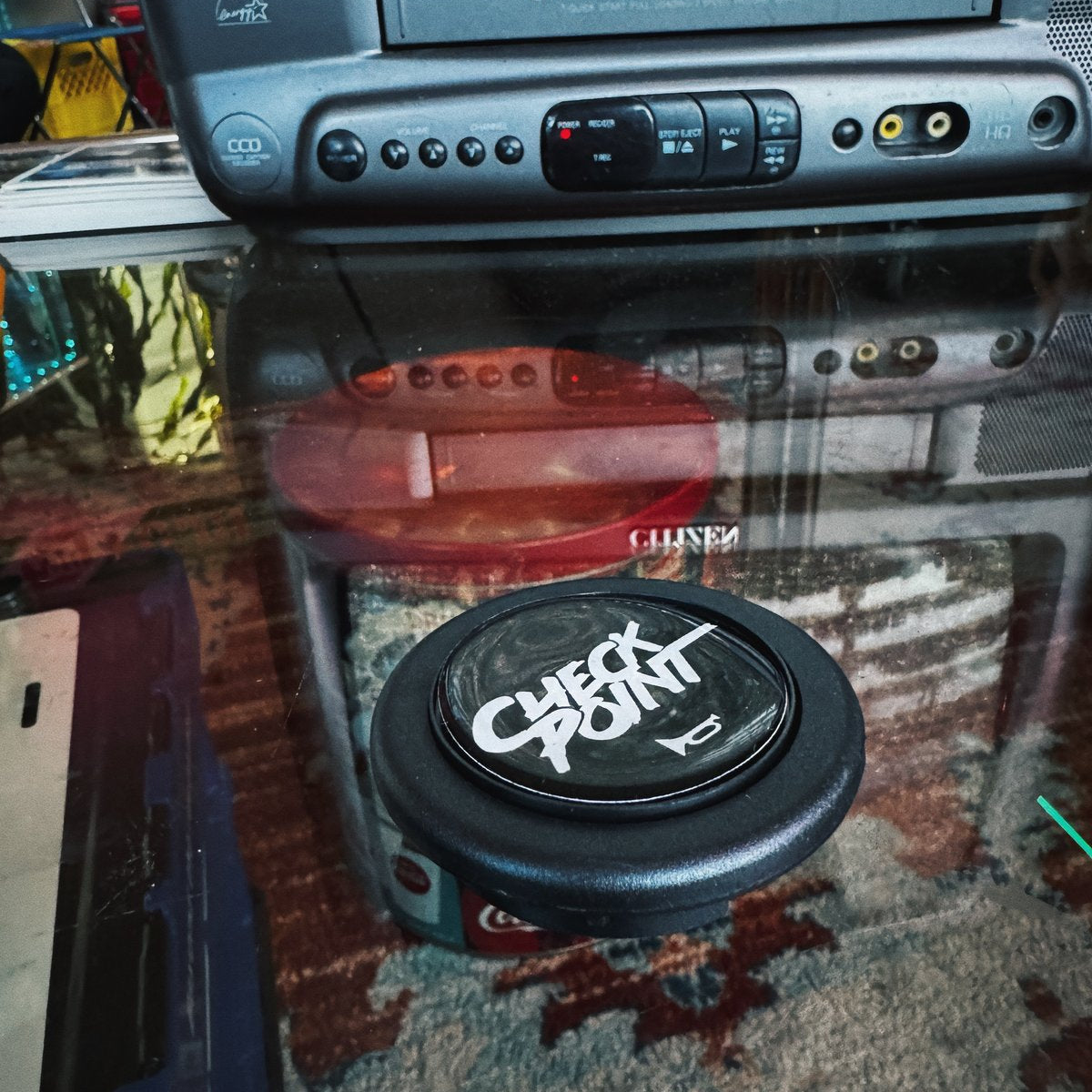 CHECKPOINT Classic Logo Horn Button